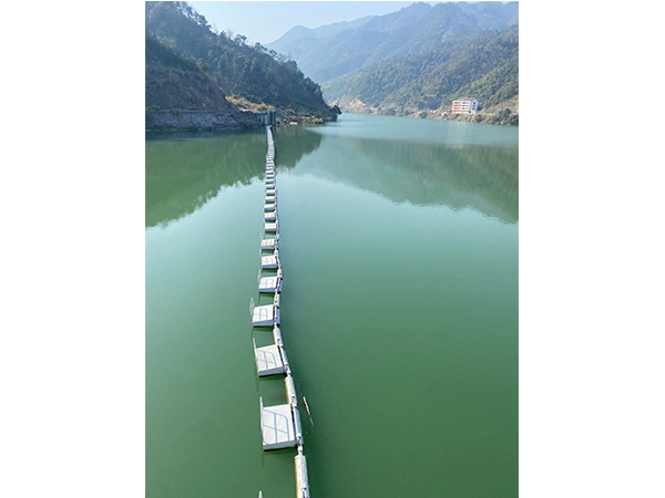 浮箱式栏污栅